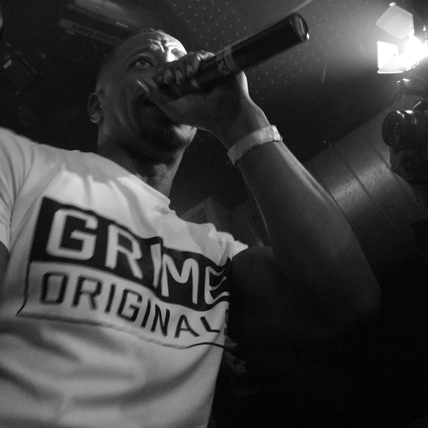 SALE - Big Box T-shirt (White/Black)